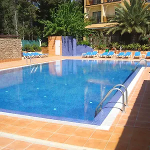 Hotel Univers Roses